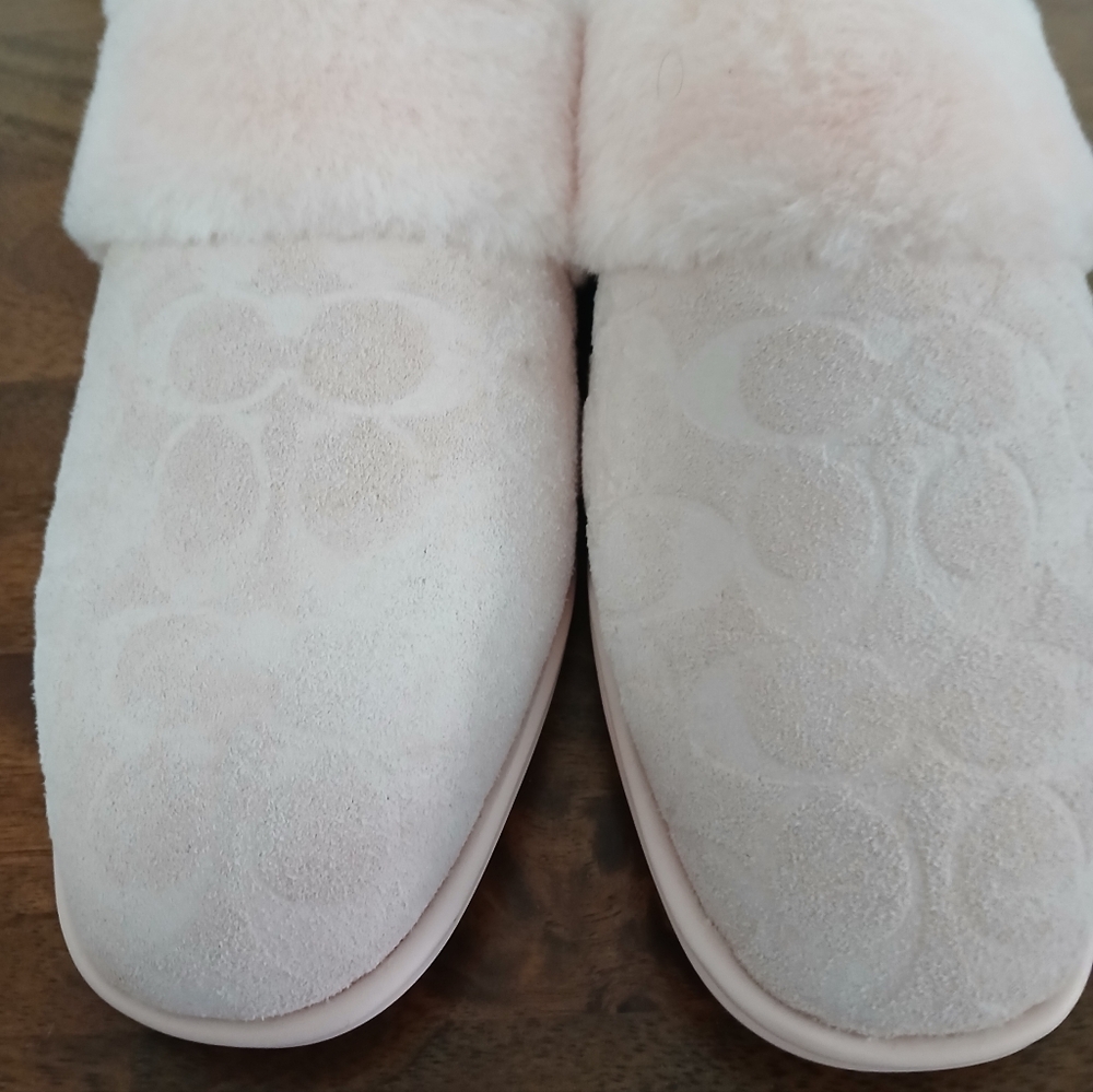 Coach NWT Size 10B Signature Candy Pink Sherpa Mule Suede Slippers CCX65 - Picture 5 of 6